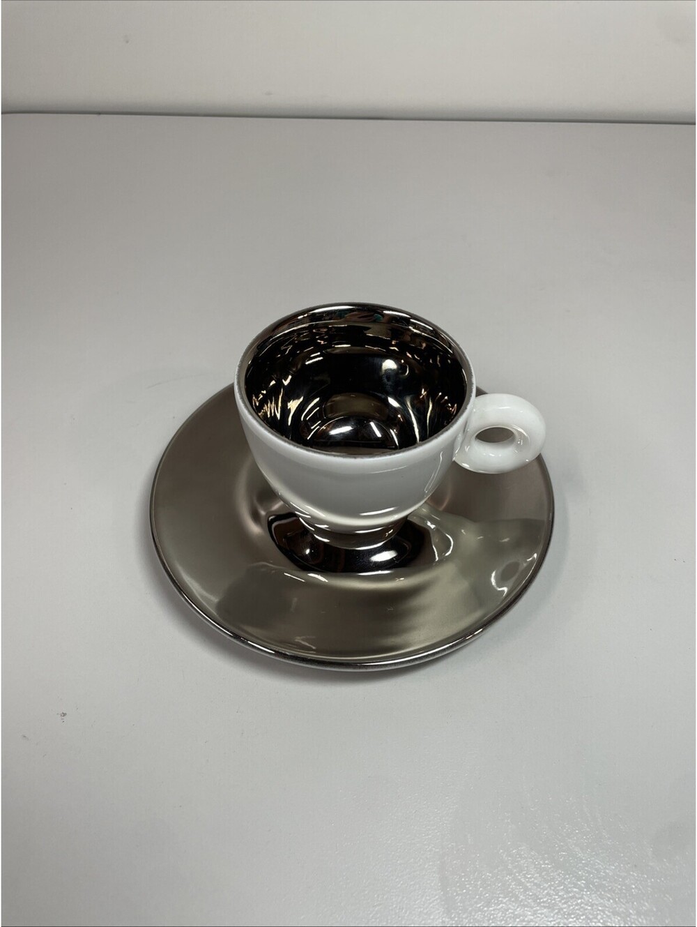 illy Anish Kapoor logo espresso cup RARE Limited Edition 2011